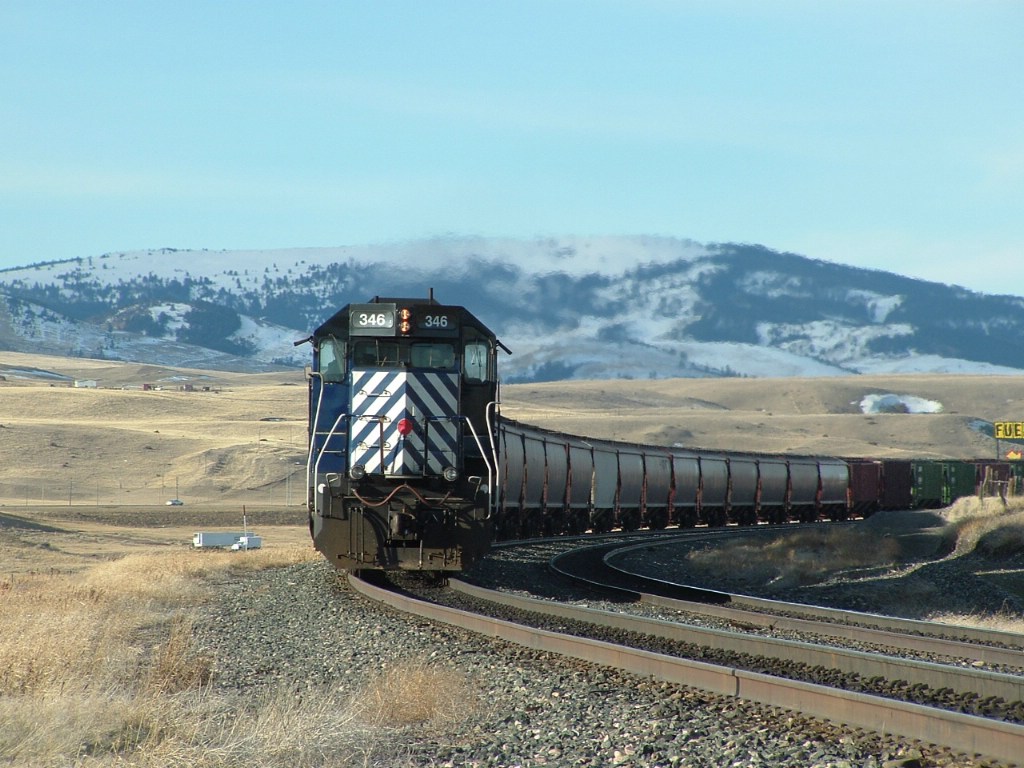 MRL 346 SD45 on helper assignment